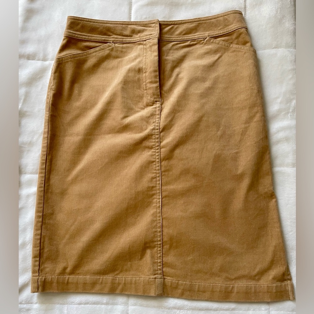 Women J. Crew camel corduroy skirt, size: Petite 6